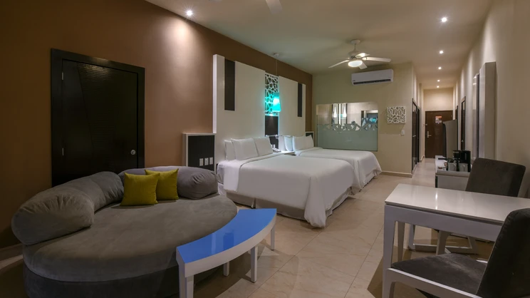 El Dorado Seaside Suites